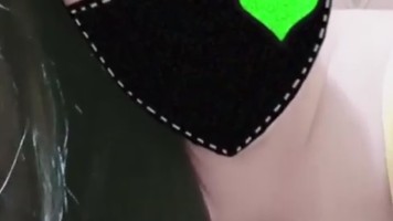 Temenin Si Binal Kacamata Pamer Susu Yuk Dream