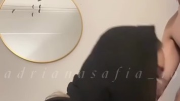 Bokep Jilbab – Pacar Jilbabku Baik Hati Pinter Banget Nyepong Doi