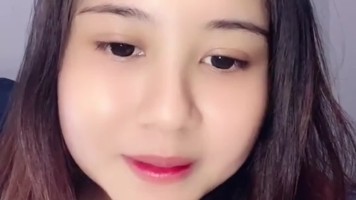 Reree New Host Cakep Imut Penasaran Binalnya HOT51