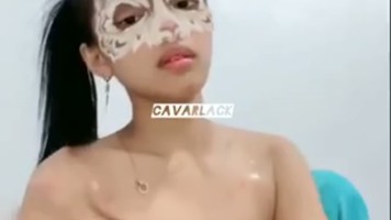 Aurora Goyang Diatas Keenakan Mangap