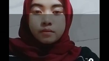 XD Jihan Jilbab Live Lock Room Bugil