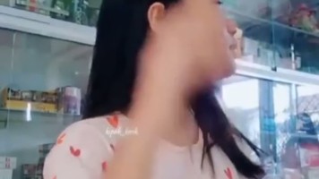 BUNGA Pelayan Toko Disamperin Pacarnya Dicium Digrepe