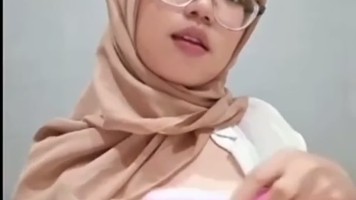 Talent Gina Jlboob Yang Sampe Tumpeh Tumpeh