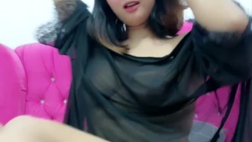 Mamih Mona Omek Ngewe Dengan Brondong